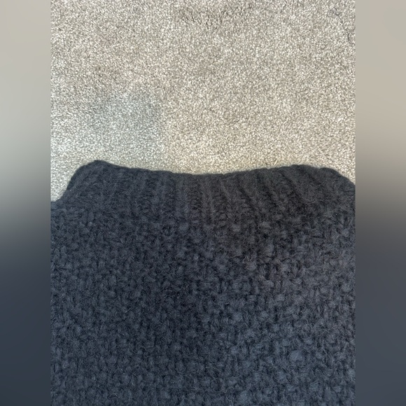 NWT Ozma Bell Hand Knit Cardigan in Alpaca Blend in Black size M/L - Picture 12 of 13